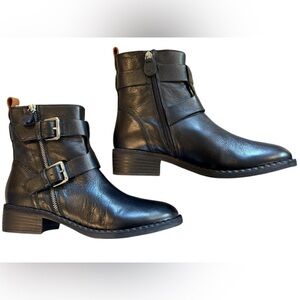 Kenneth Cole Gentle Souls Black Leather Buckle Ankle Boots Brena Size 8.5 New